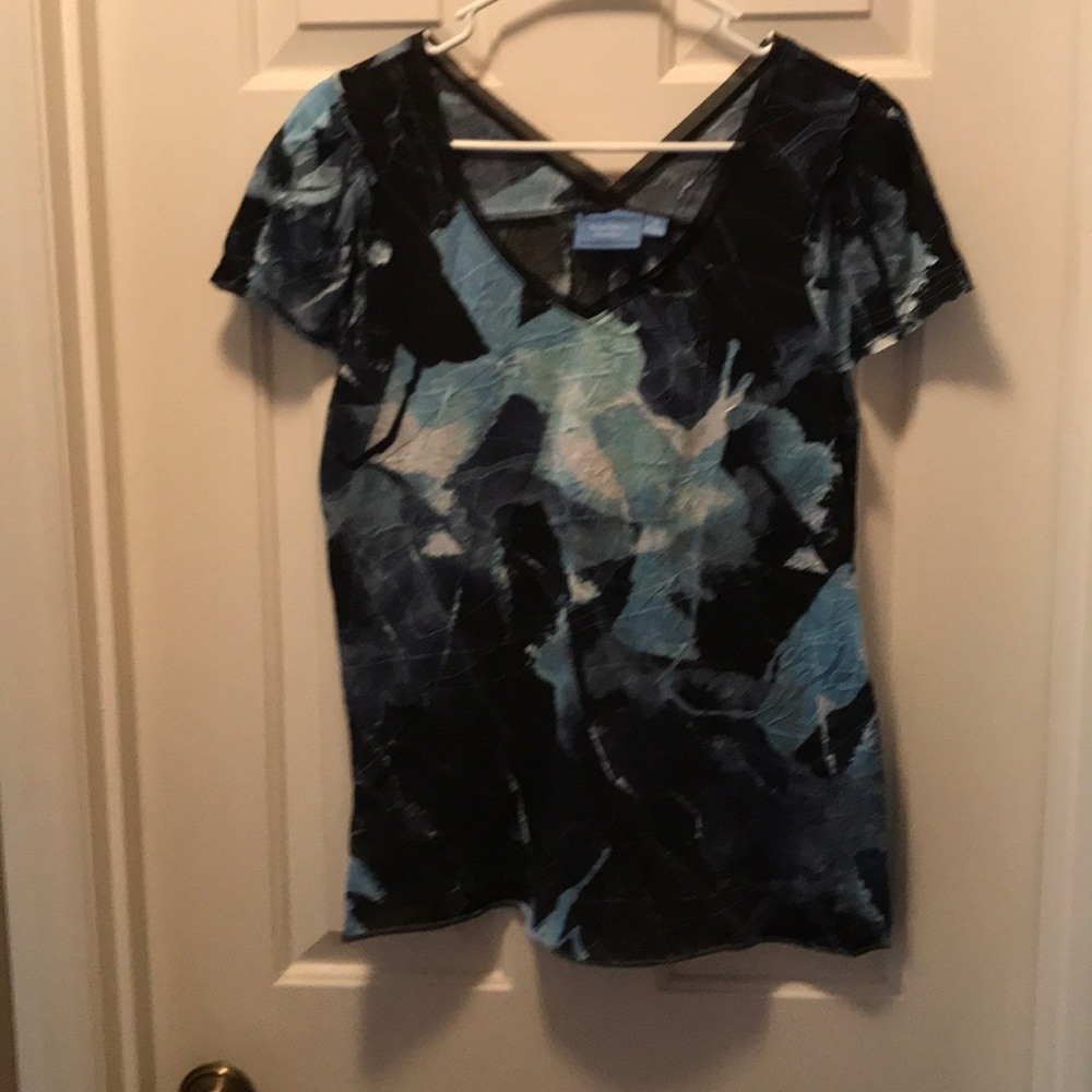 SimplyVera Navy and light blue top Sz M